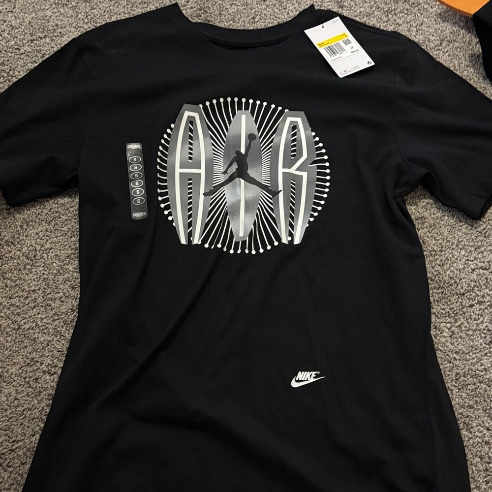 Nike Black and Silver Graphic Tee